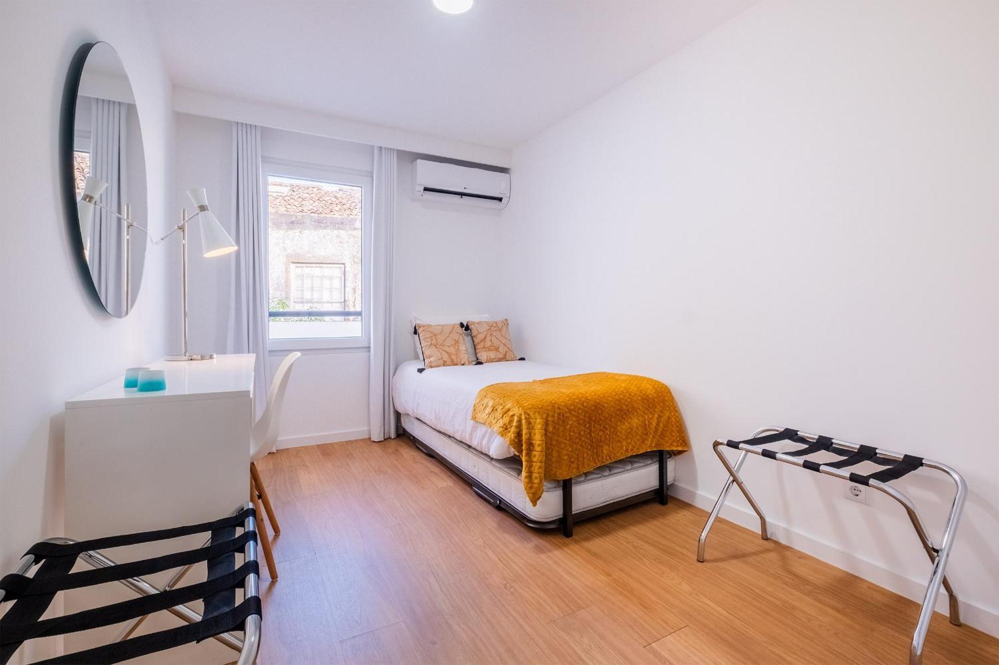 Ponta Delgada Flats - Host & Chill Apartman Kültér fotó