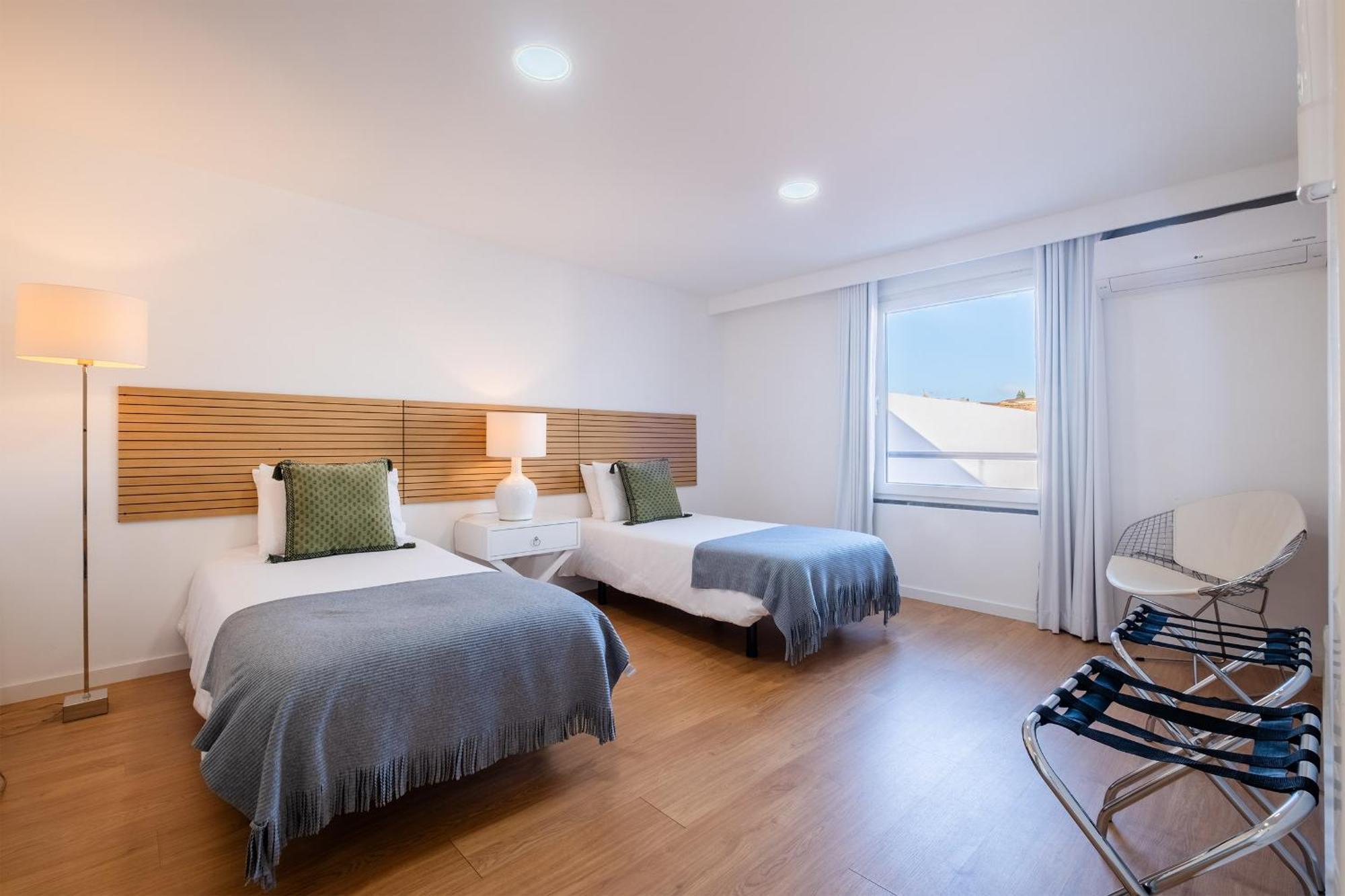 Ponta Delgada Flats - Host & Chill Apartman Kültér fotó